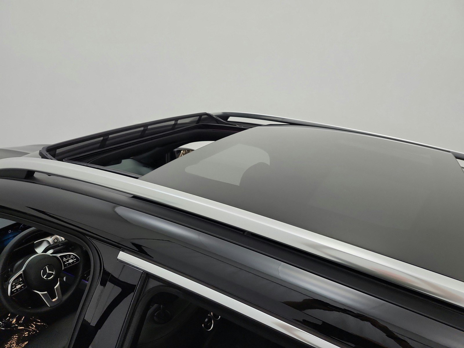 Used 2022 Mercedes-Benz GLB 250 image 11