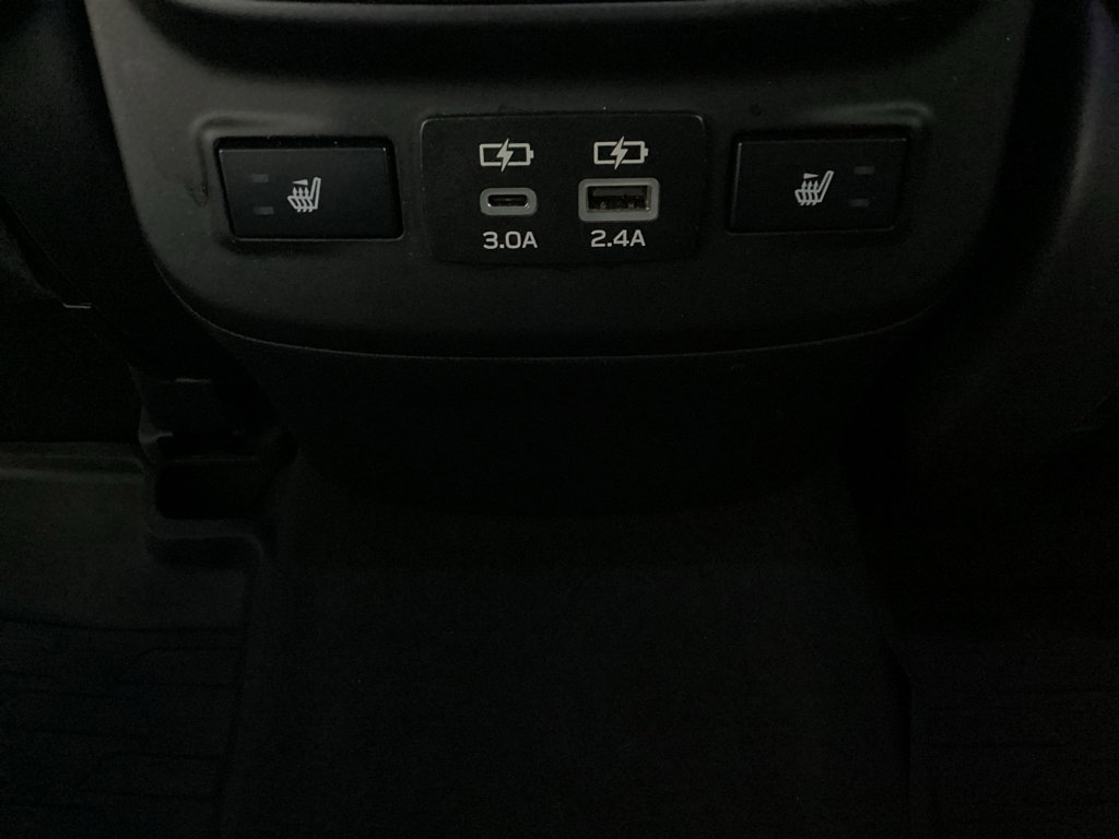 Used 2023 Subaru Outback Limited image 19