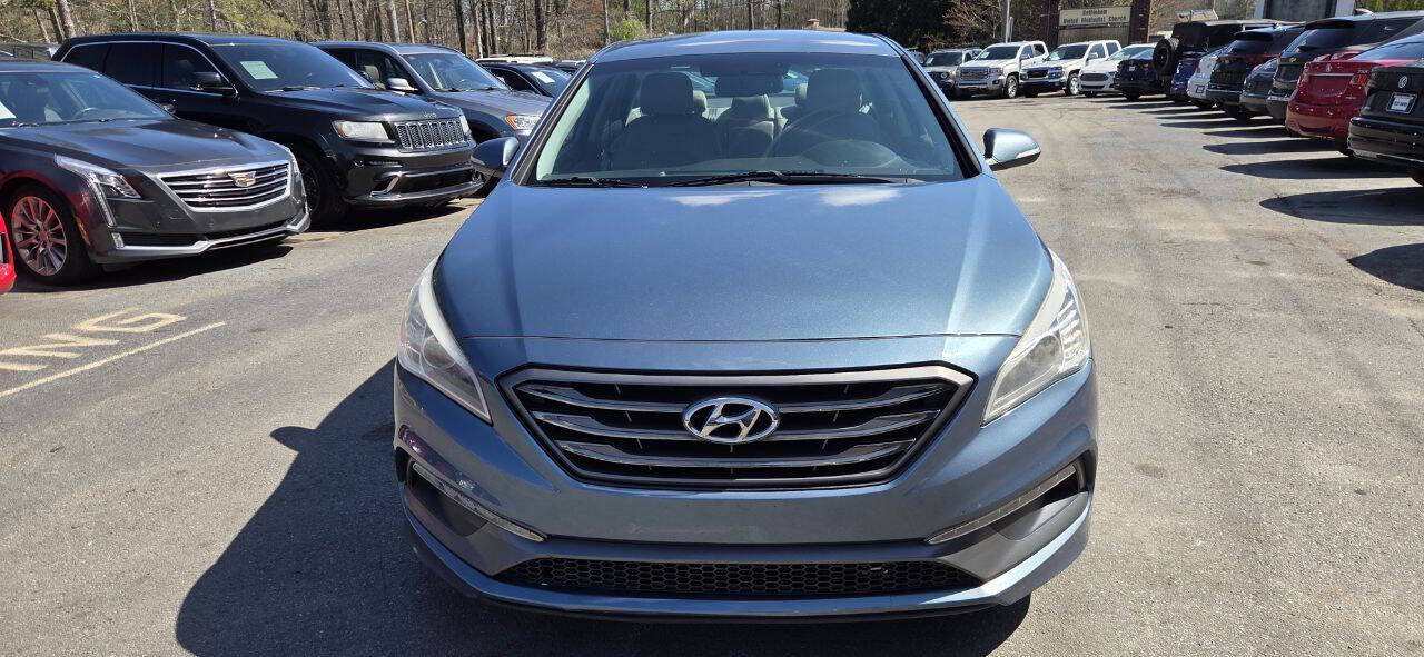 Used 2015 Hyundai Sonata Sport w/ Option Group 03 FWD image 2