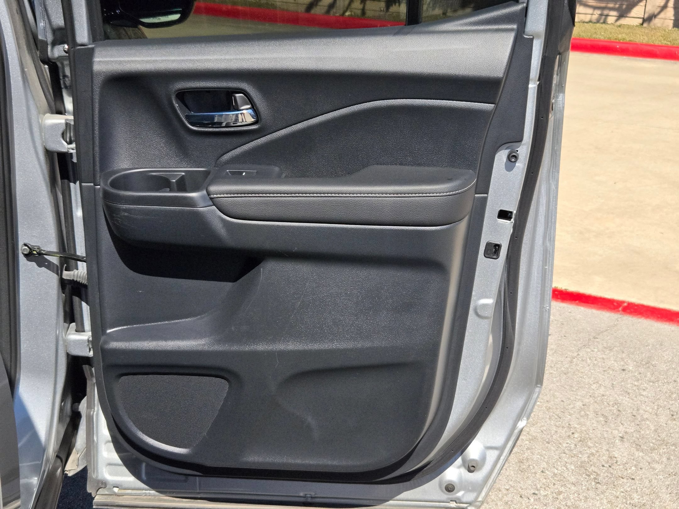 Certified 2024 Honda Ridgeline Sport image 25