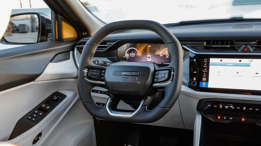 New 2026 Jeep Cherokee Laredo AWD/4WD image 18