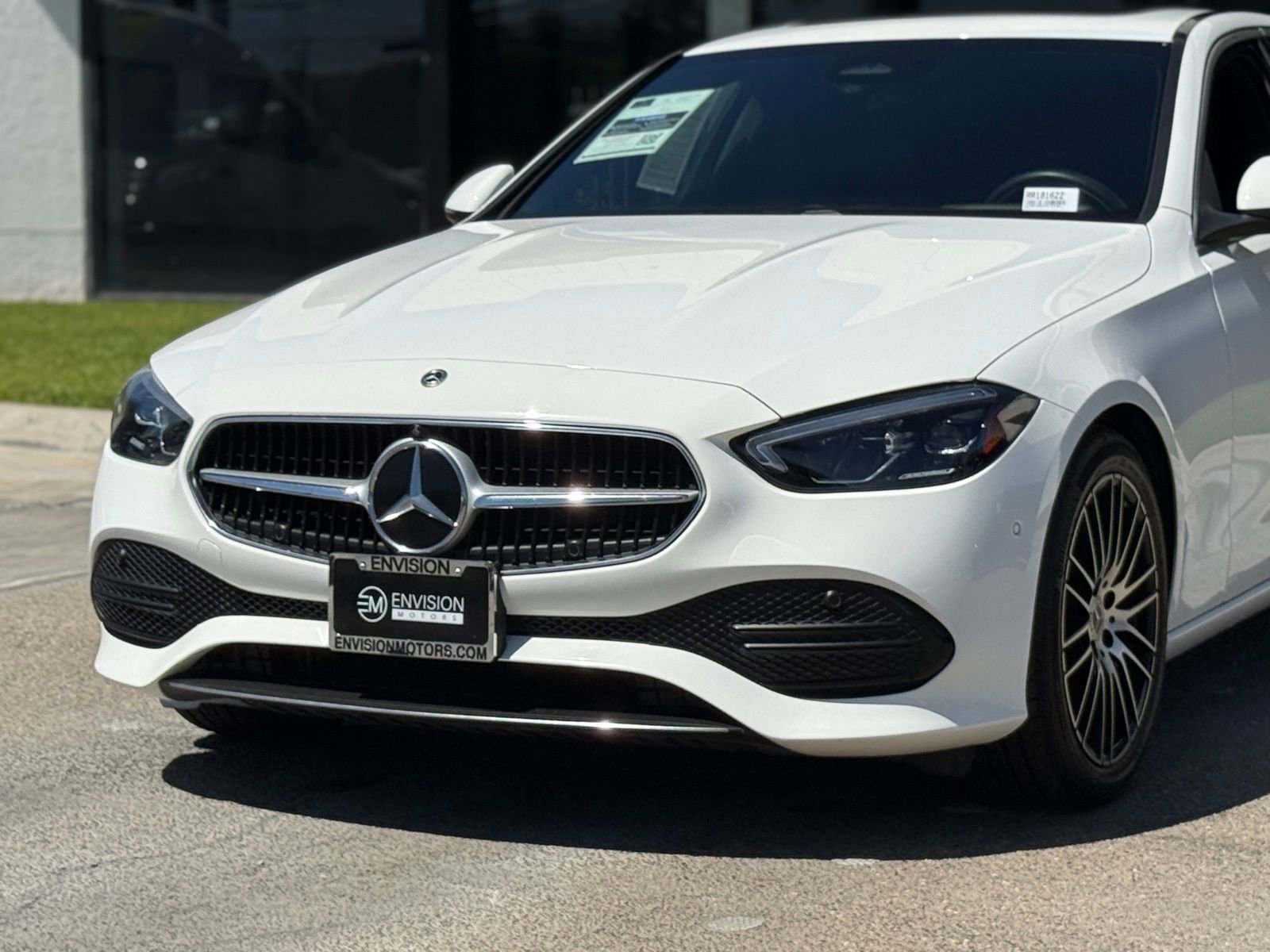 Used 2024 Mercedes-Benz C 300 Sedan image 3