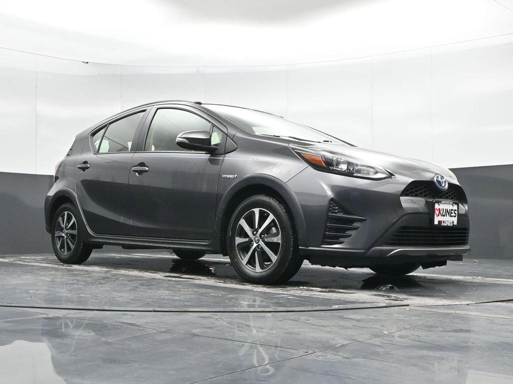 Used 2018 Toyota Prius C Two w/ Carpet Mat Package image 24