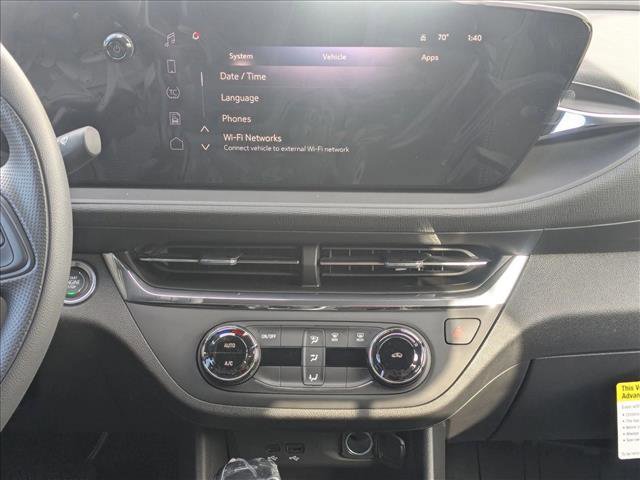 New 2026 Buick Envista Preferred FWD image 13