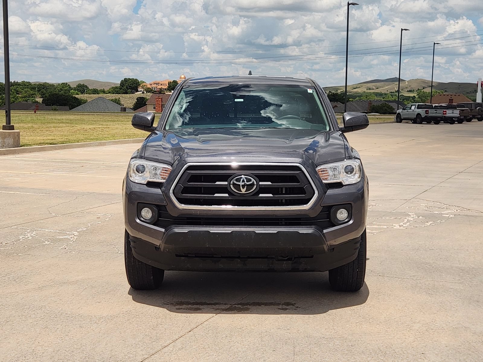 Used 2022 Toyota Tacoma SR5 RWD image 6