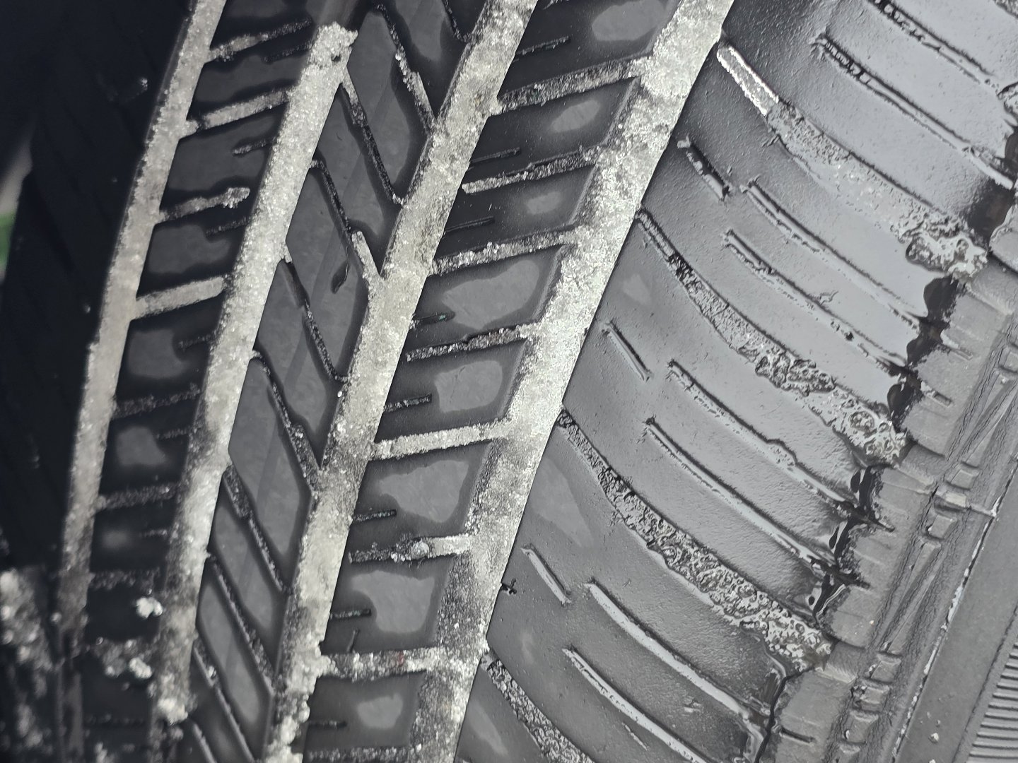 Used 2024 Chevrolet Malibu LT image 15