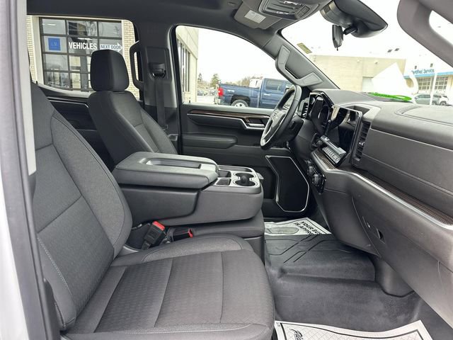 Certified 2025 Chevrolet Silverado 1500 LT image 26