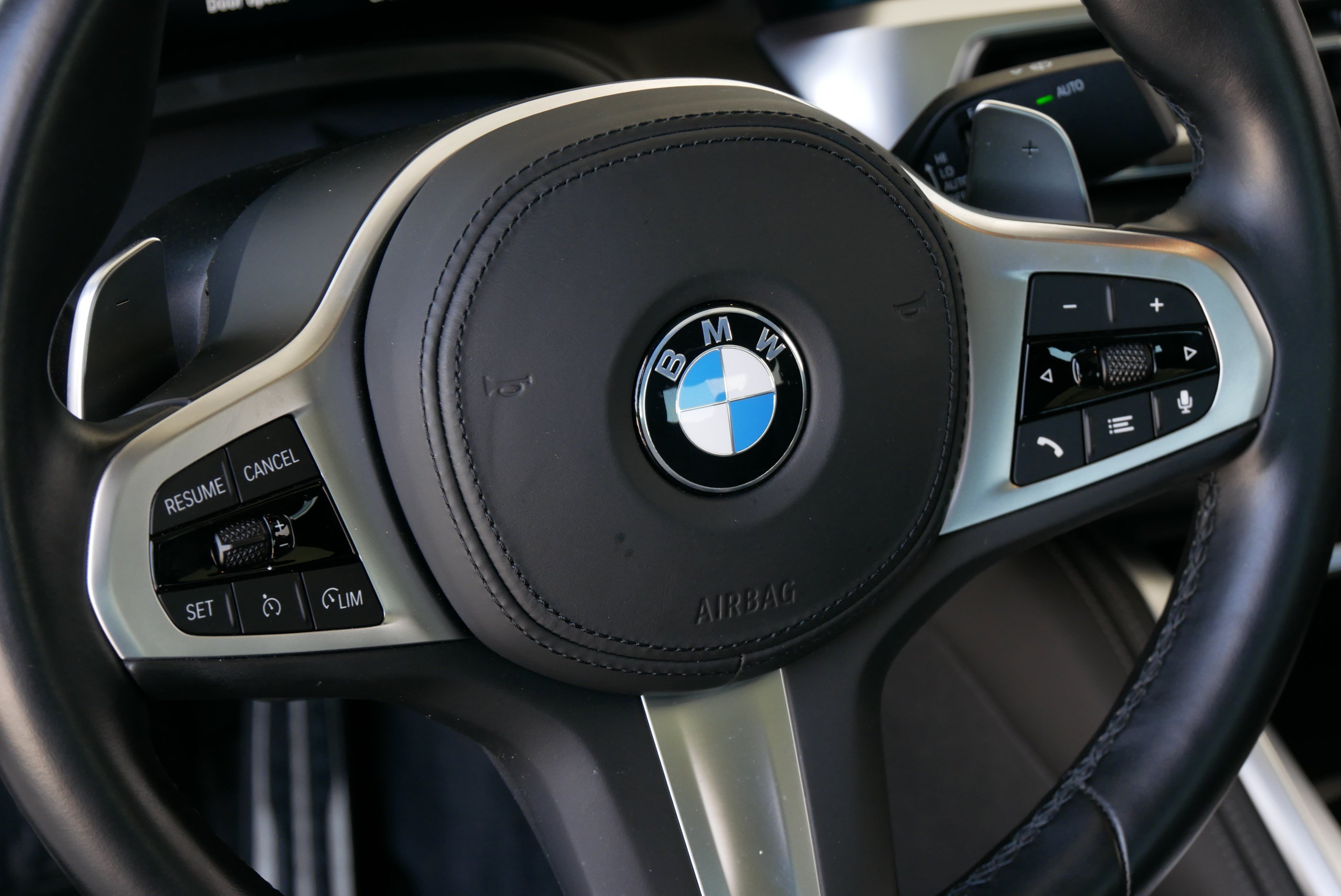 Used 2022 BMW 430i Coupe w/ M Sport Package RWD image 29