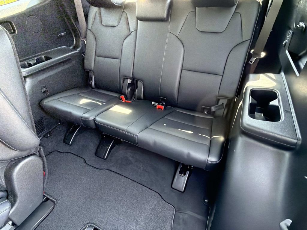 Used 2022 Kia Telluride EX w/ EX Premium Package image 15