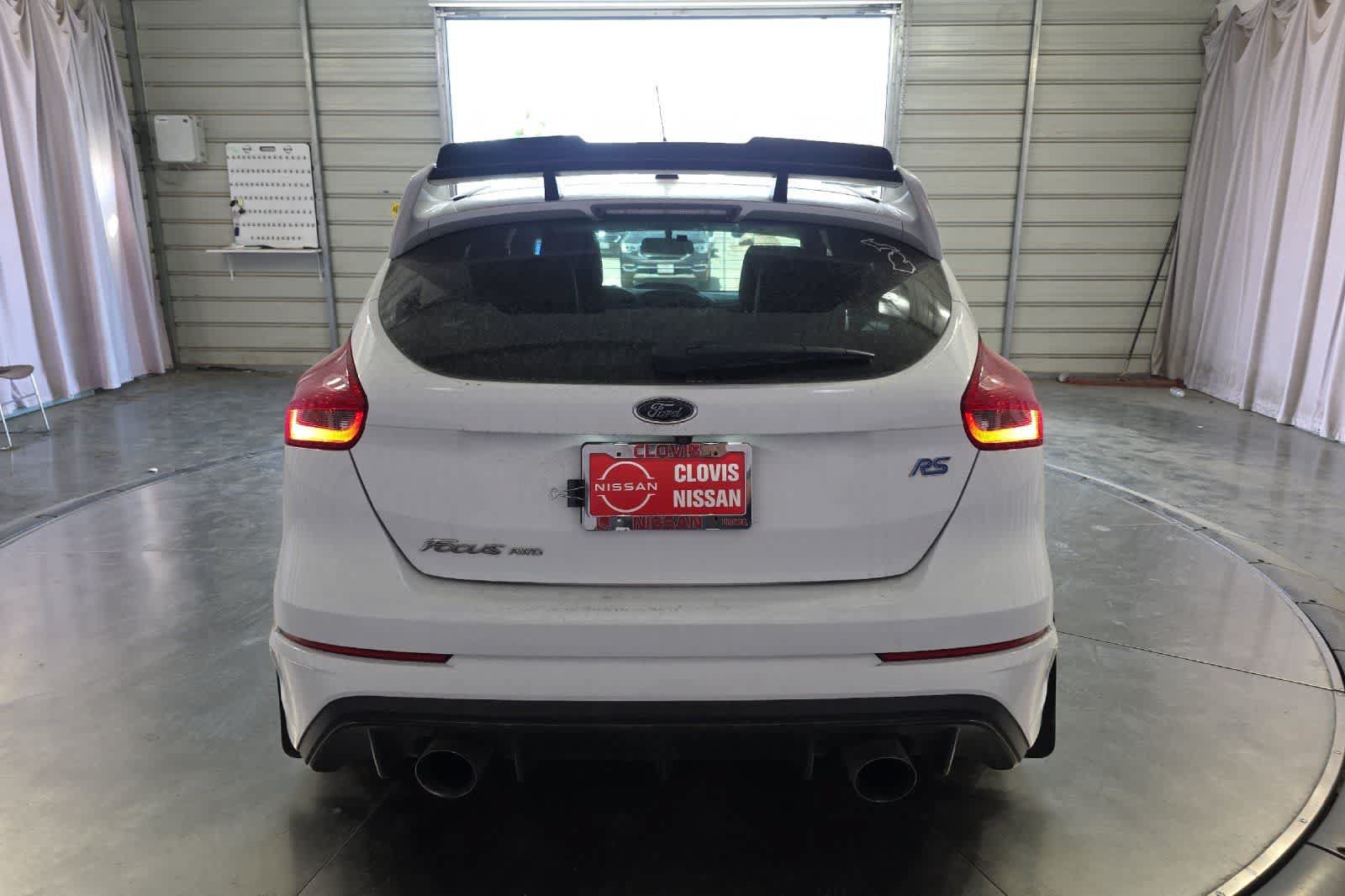 Used 2017 Ford Focus RS AWD/4WD image 8