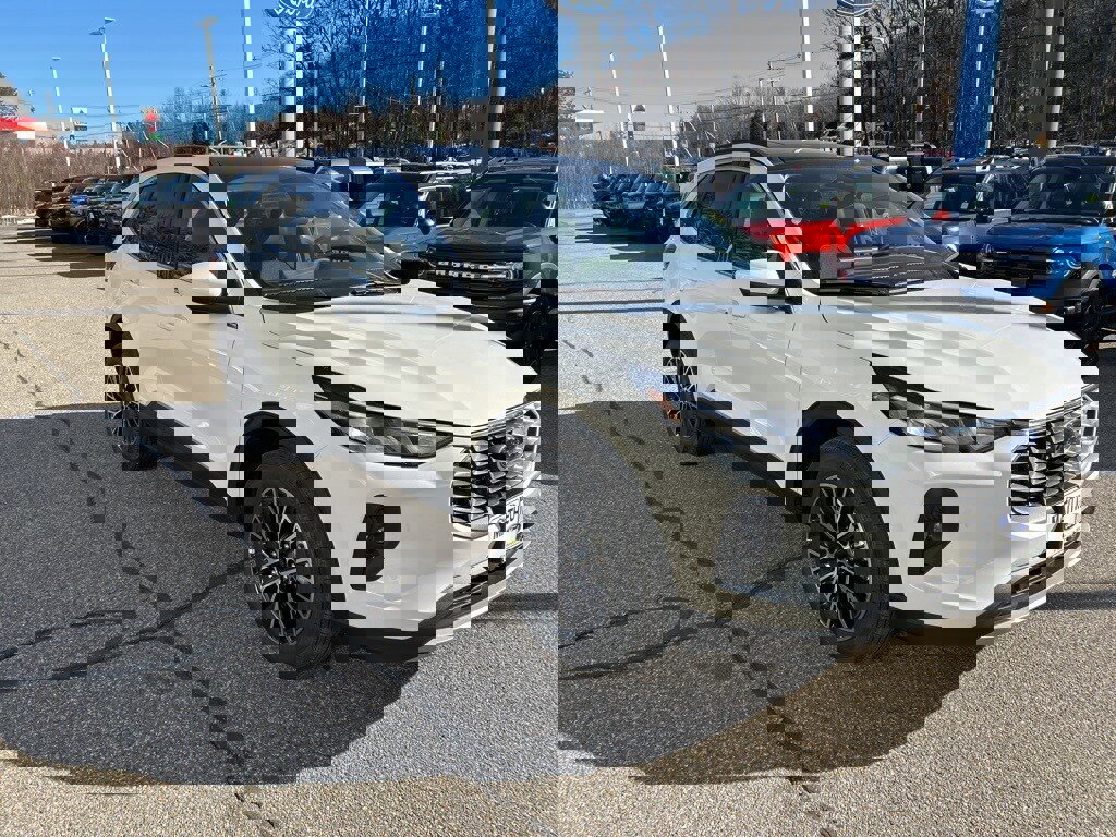 New 2025 Ford Escape SE image 7