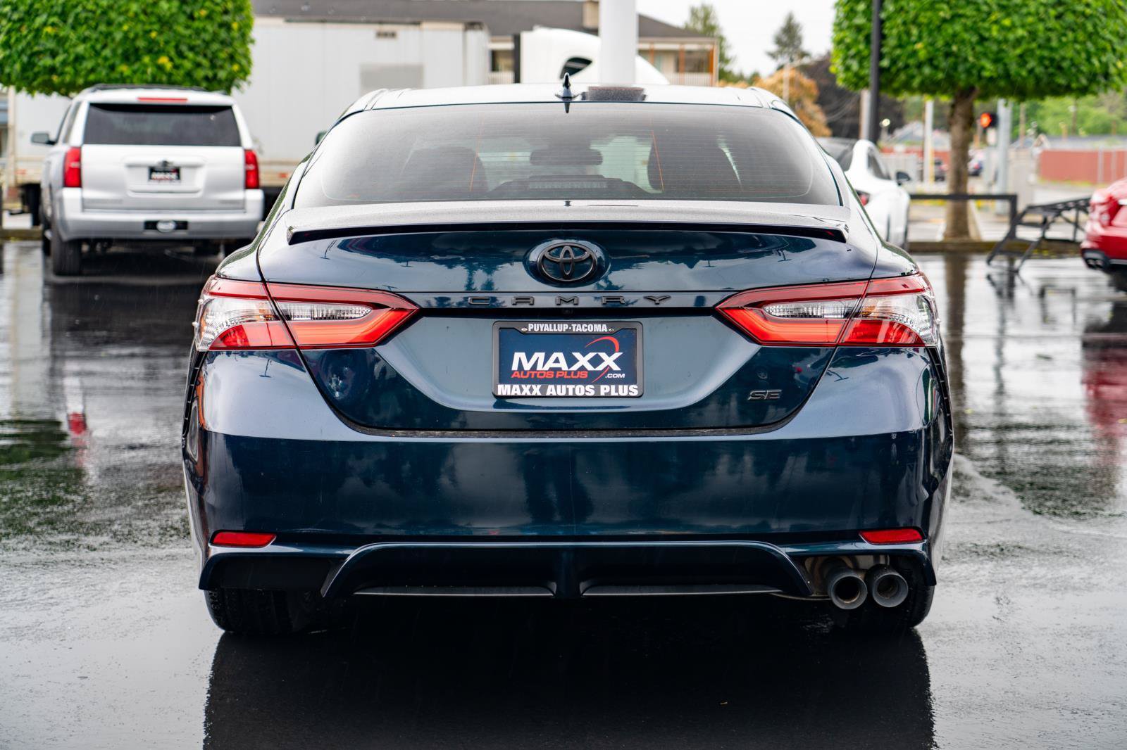 Used 2021 Toyota Camry SE FWD image 11