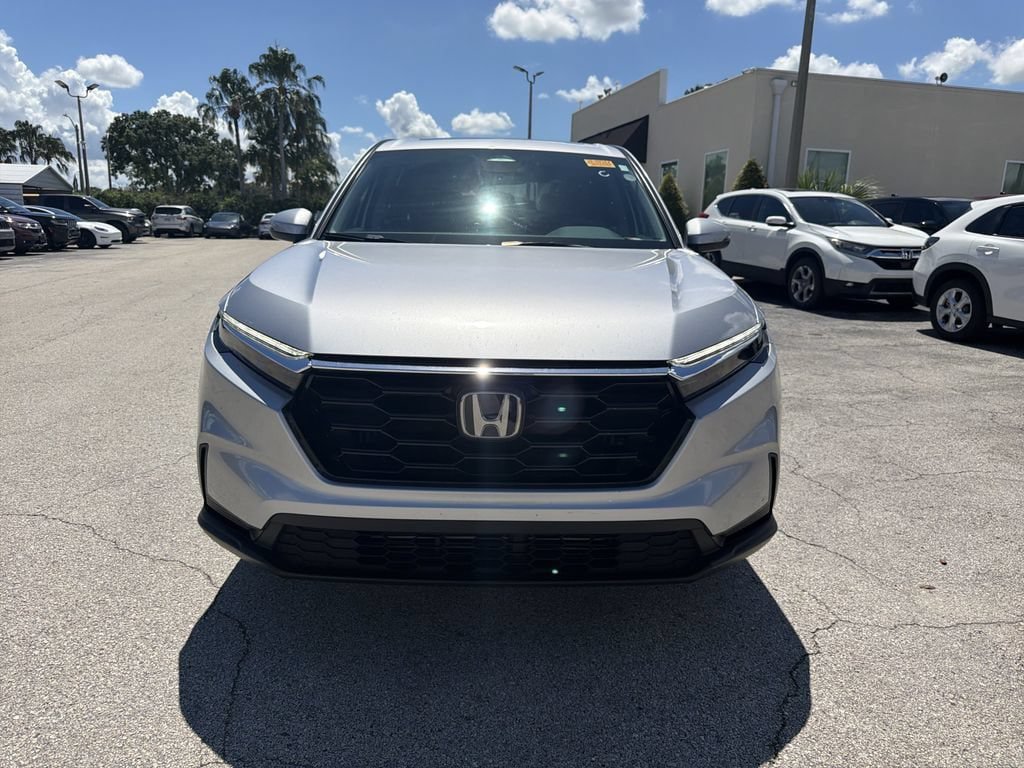Used 2024 Honda CR-V EX image 3