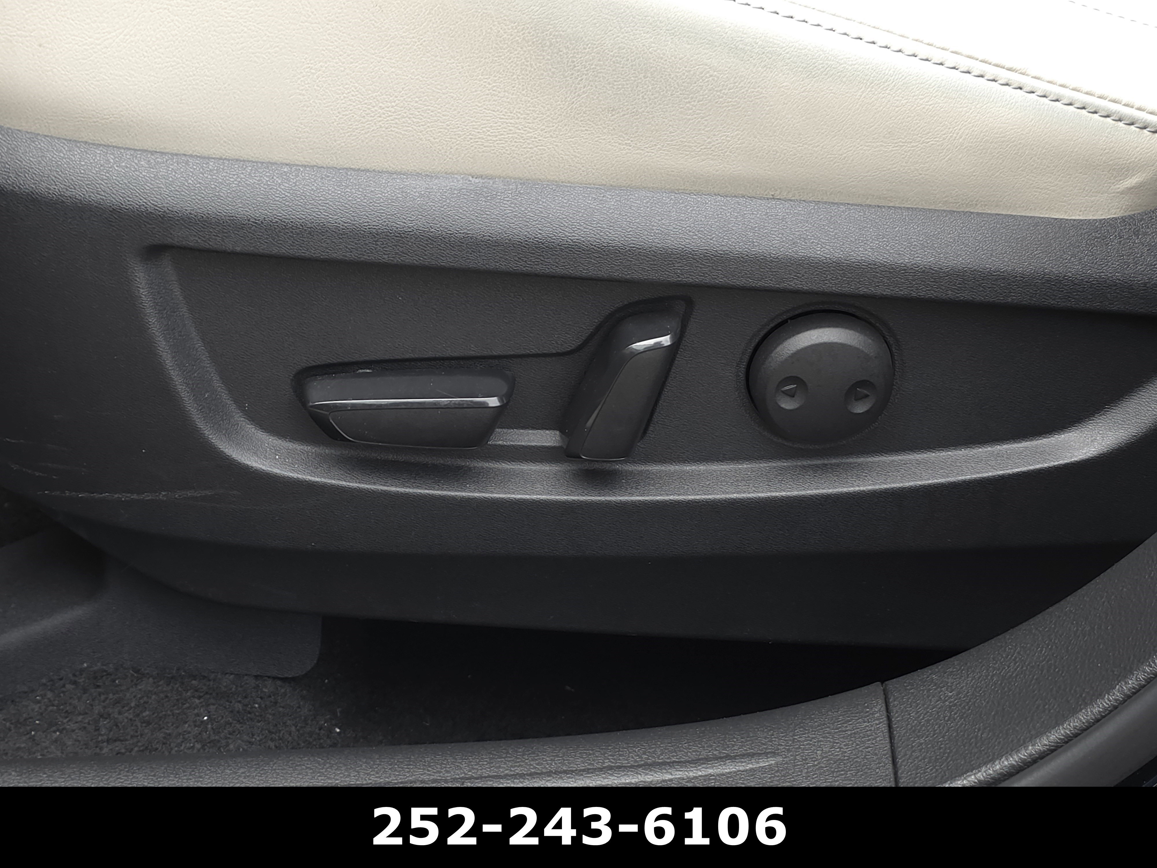 Used 2021 INFINITI QX50 Luxe FWD image 27