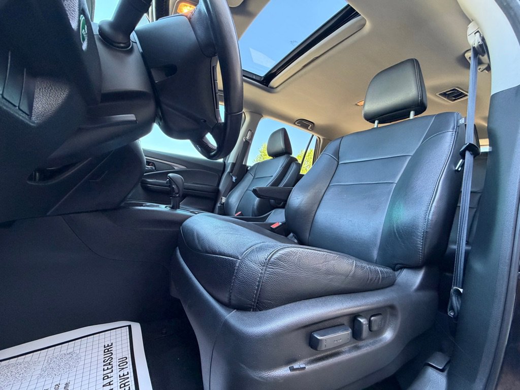 Used 2017 Honda Pilot EX-L image 7