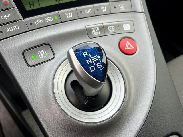 Used 2013 Toyota Prius Three image 30