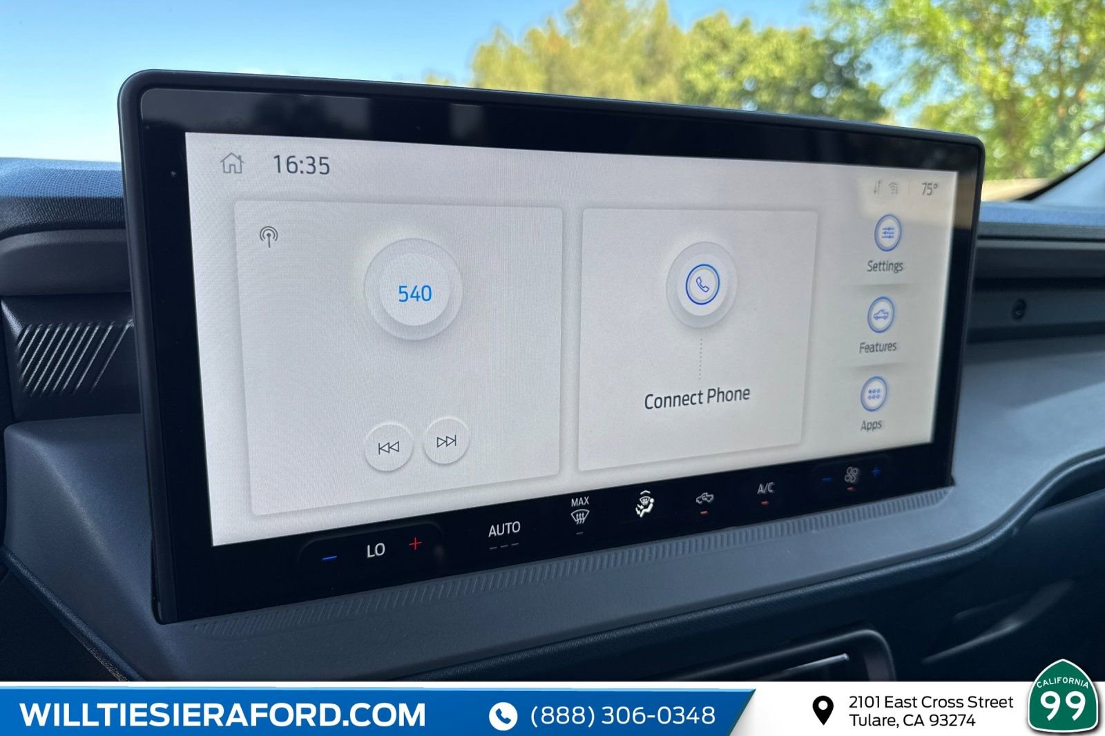 Used 2025 Ford Maverick XL image 18