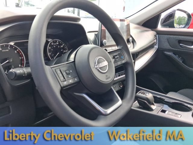 Used 2023 Nissan Rogue SV AWD/4WD image 19