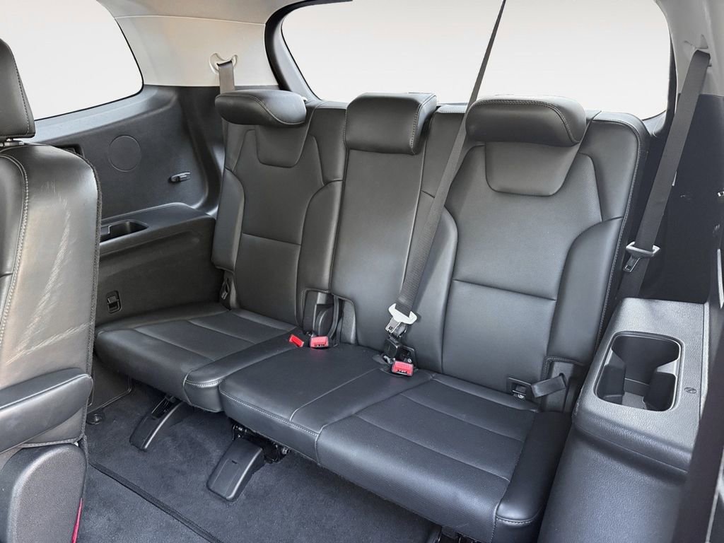 Used 2025 Kia Telluride S AWD/4WD image 28