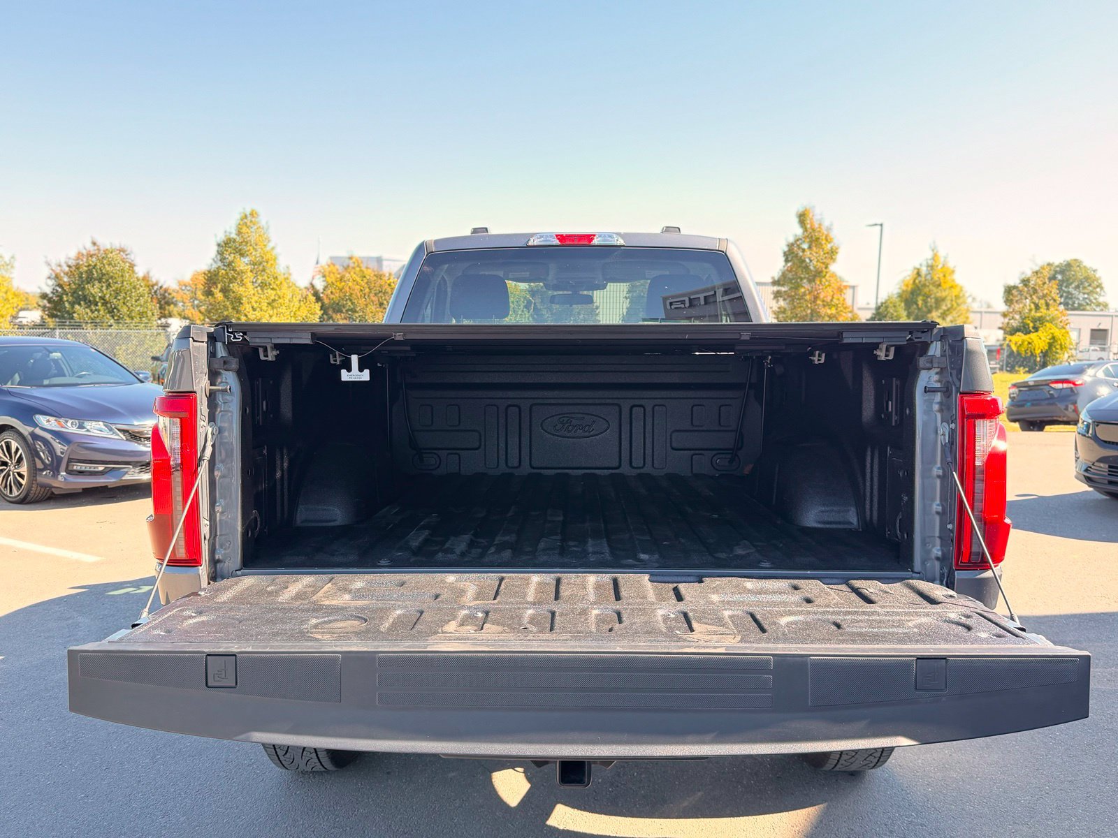 Used 2024 Ford F150 XL AWD/4WD image 13