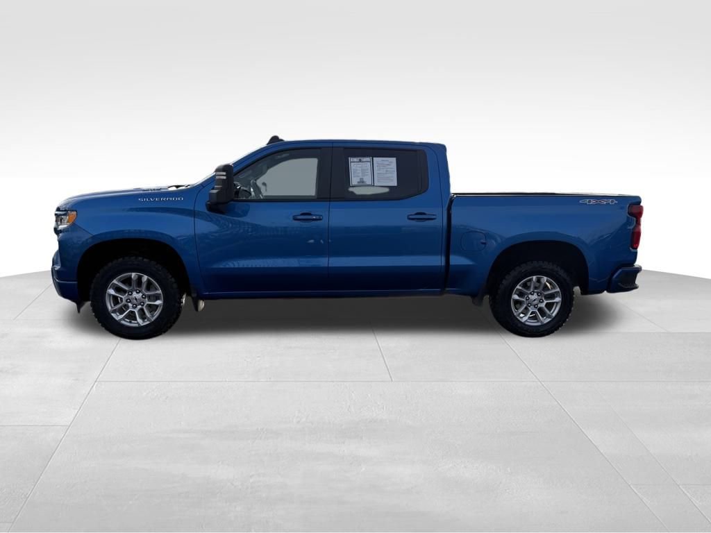 Used 2023 Chevrolet Silverado 1500 RST image 4