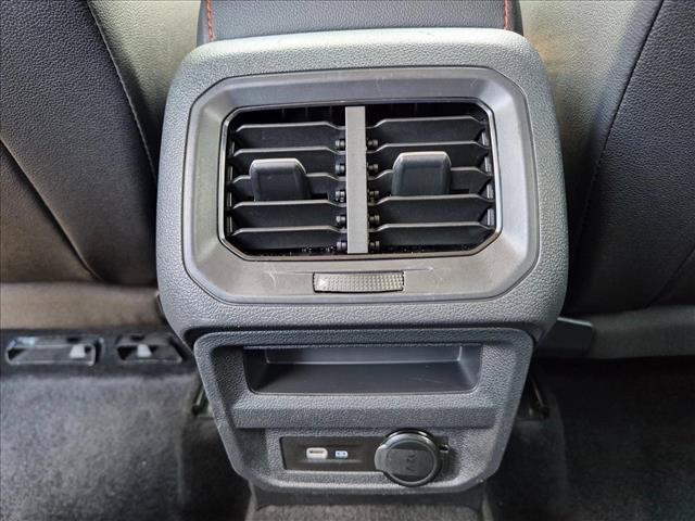 Used 2024 Volkswagen Tiguan Wolfsburg Edition FWD image 16