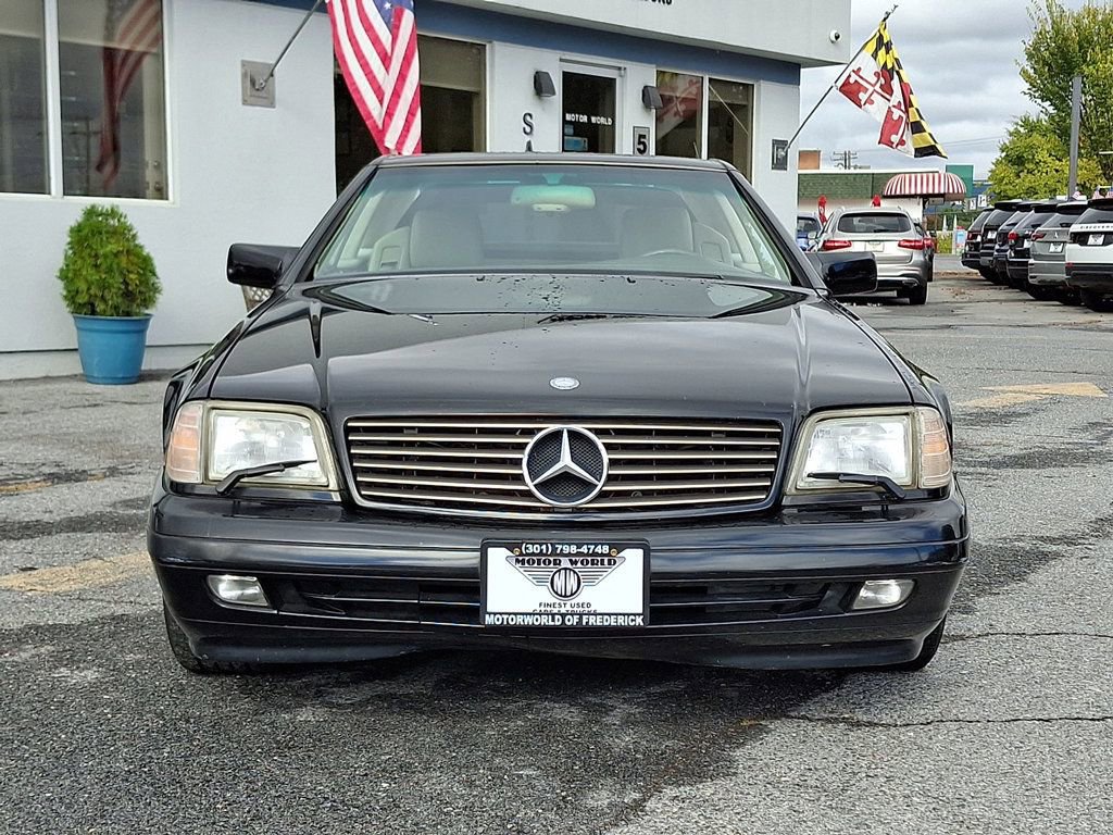 Used 1996 Mercedes-Benz SL 320 image 2