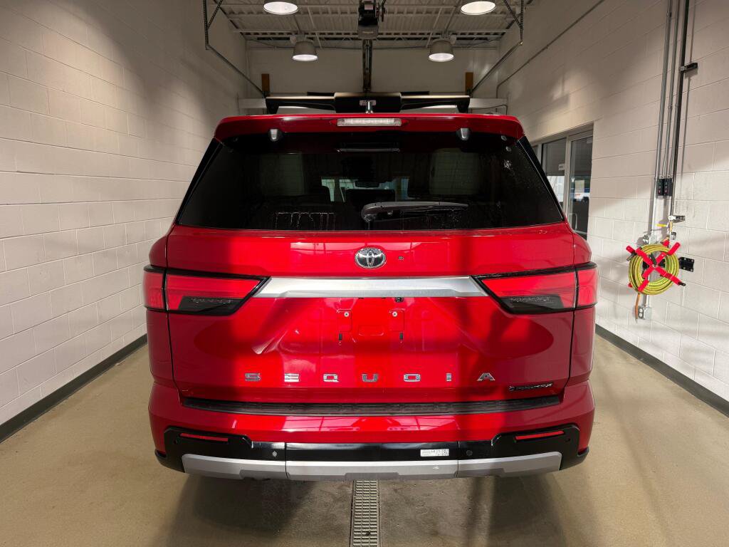 Certified 2025 Toyota Sequoia Capstone AWD/4WD image 4