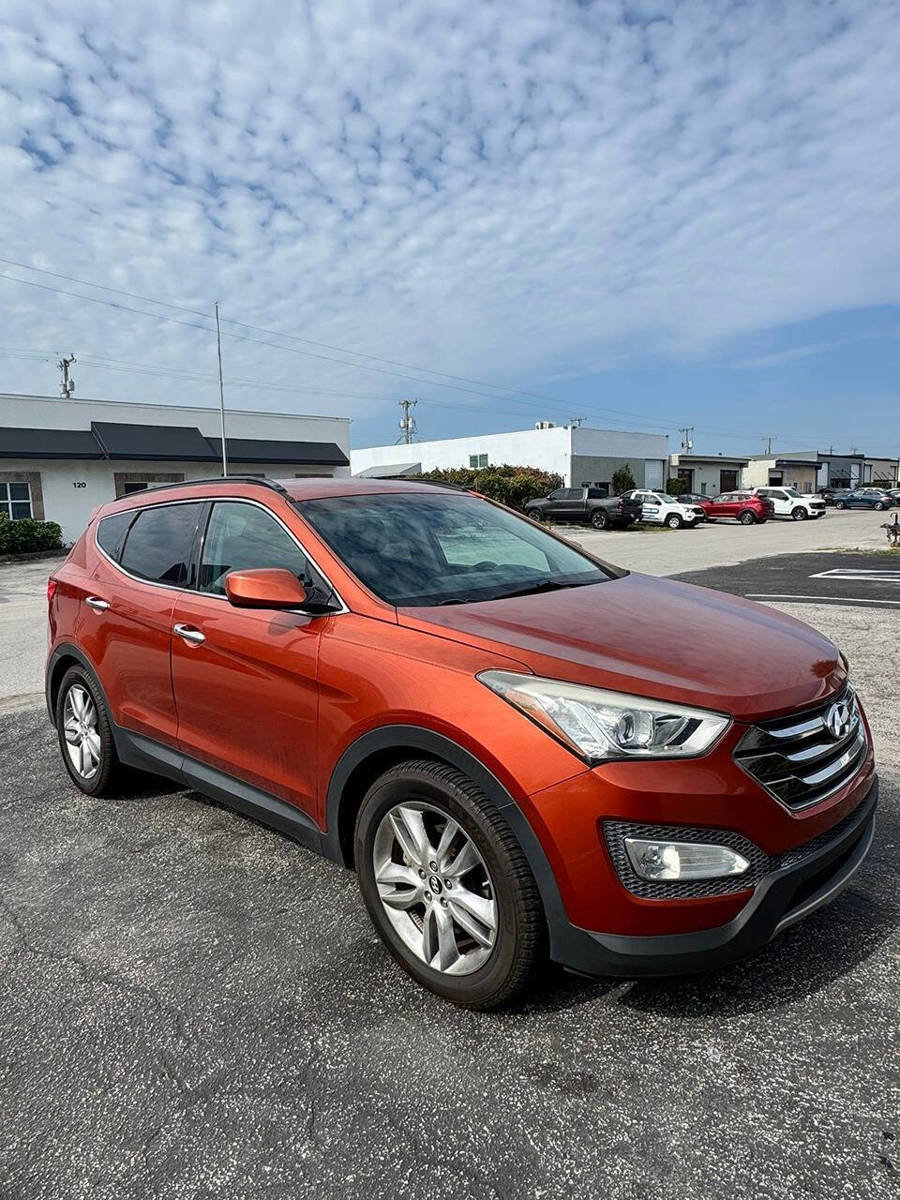 Used 2013 Hyundai Santa Fe Sport 2.0T FWD image 8