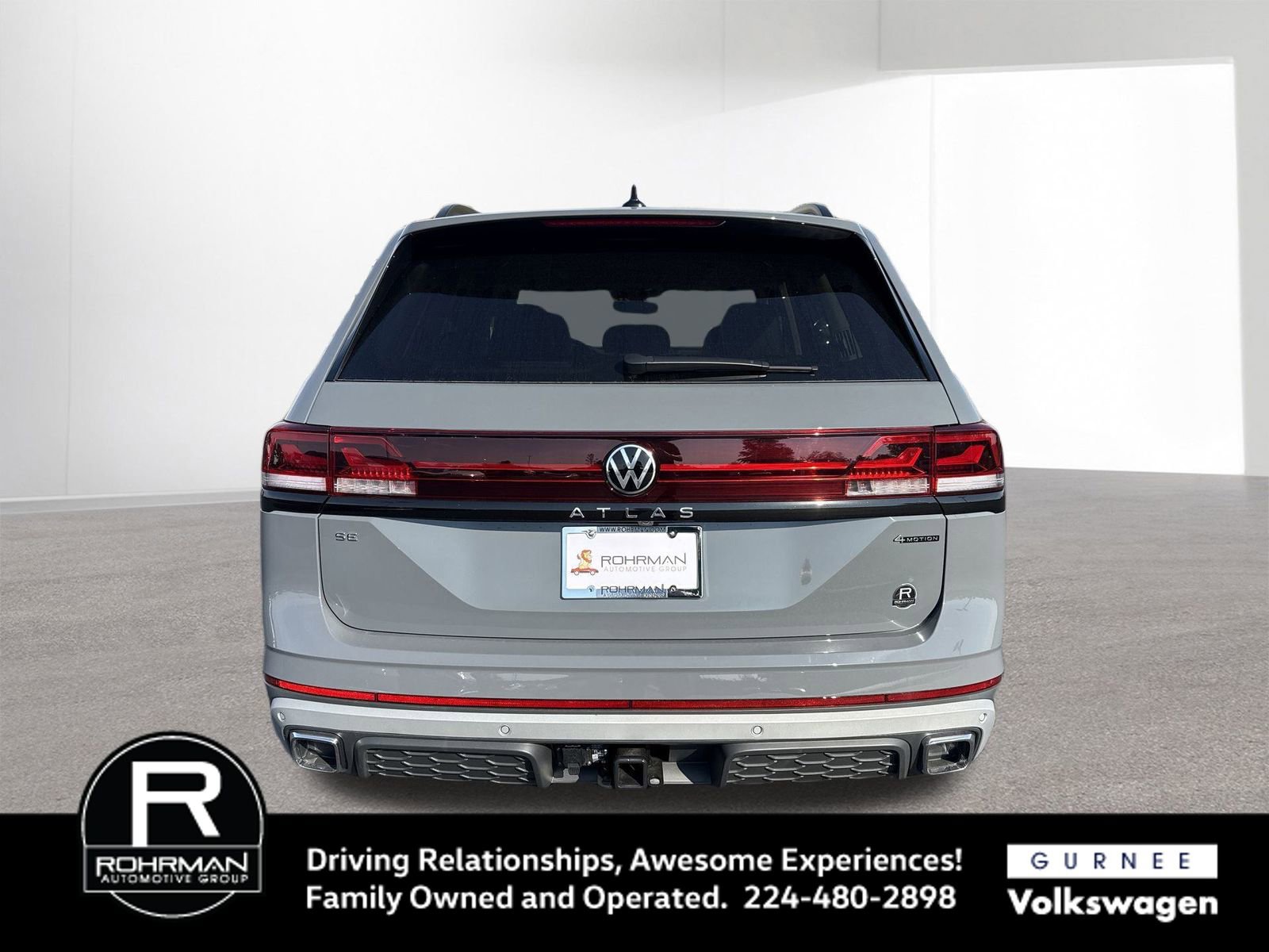 New 2025 Volkswagen Atlas Peak Edition SE image 9