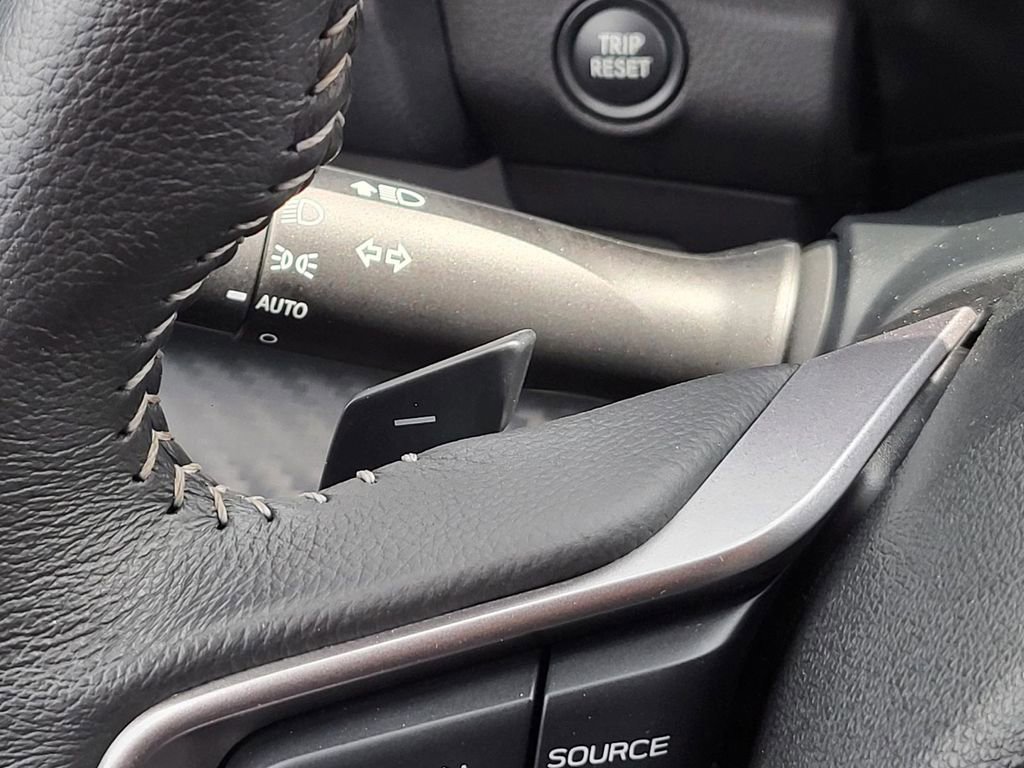 Certified 2025 Subaru Ascent Premium image 27