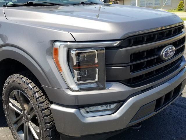 Used 2021 Ford F150 Lariat w/ Equipment Group 502A High image 4