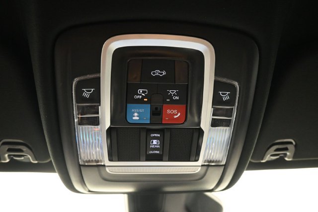 New 2027 RAM 1500 Laramie AWD/4WD image 9