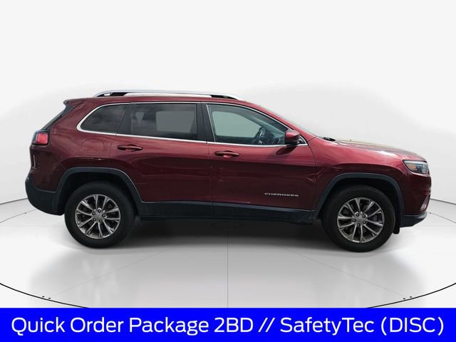 Used 2019 Jeep Cherokee Latitude Plus w/ Cold Weather Group image 3
