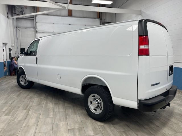 New 2026 Chevrolet Express 3500 Extended w/ Driver Convenience Package RWD image 3