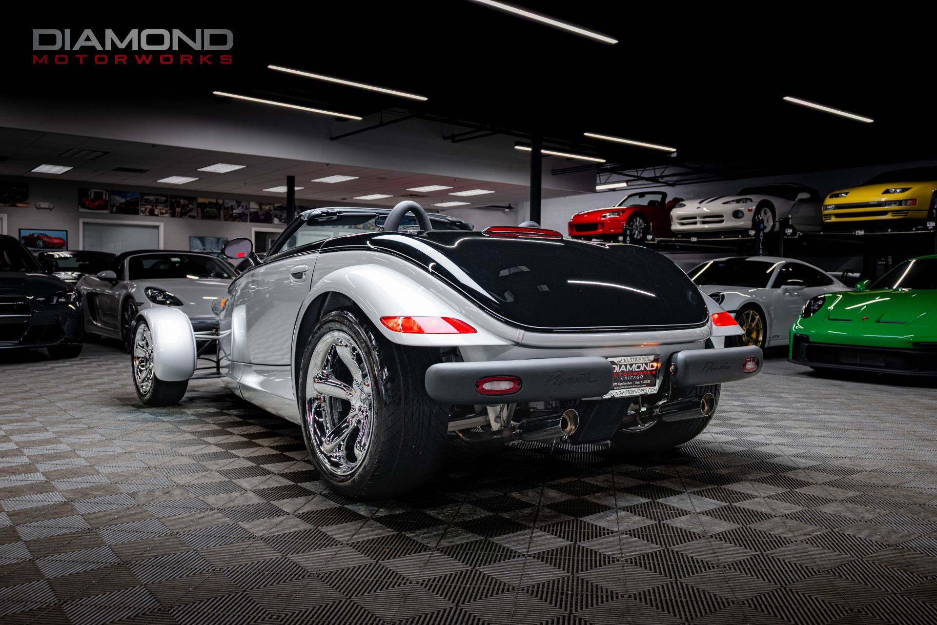 Used 2001 Plymouth Prowler RWD image 2