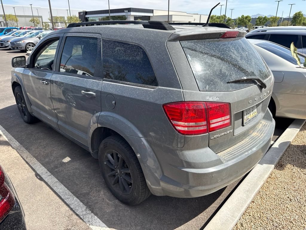 Used 2020 Dodge Journey SE w/ Blacktop Package FWD image 3