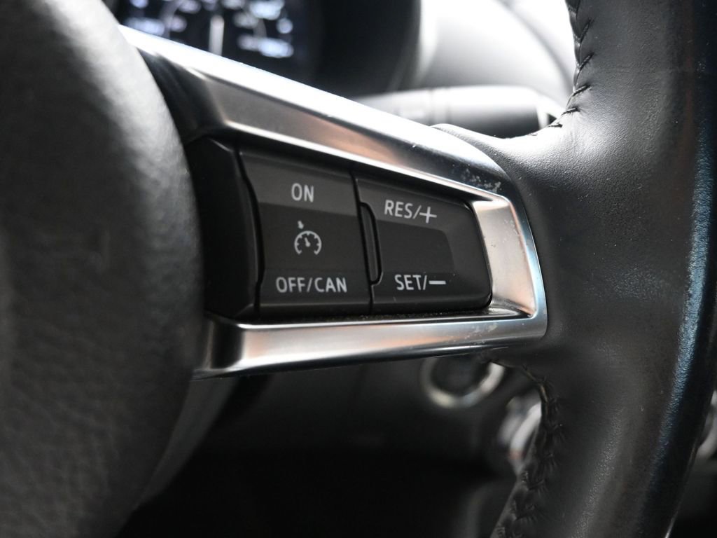 Used 2019 FIAT 124 Spider Classica w/ Technology Group image 33