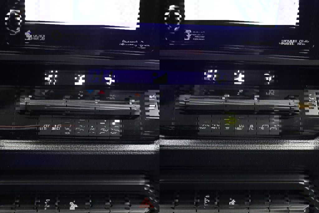 Used 2023 Toyota Tundra SR image 25