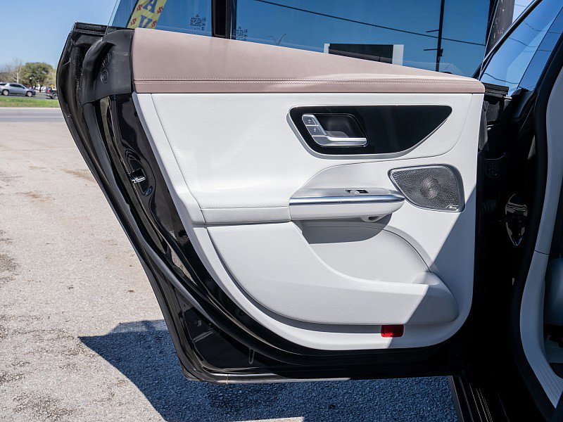 Used 2023 Mercedes-Benz EQE 500 EQE 500 4MATIC+ Sedan image 11