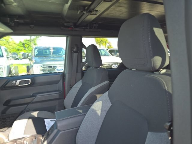 Used 2025 Ford Bronco Big Bend AWD/4WD image 9