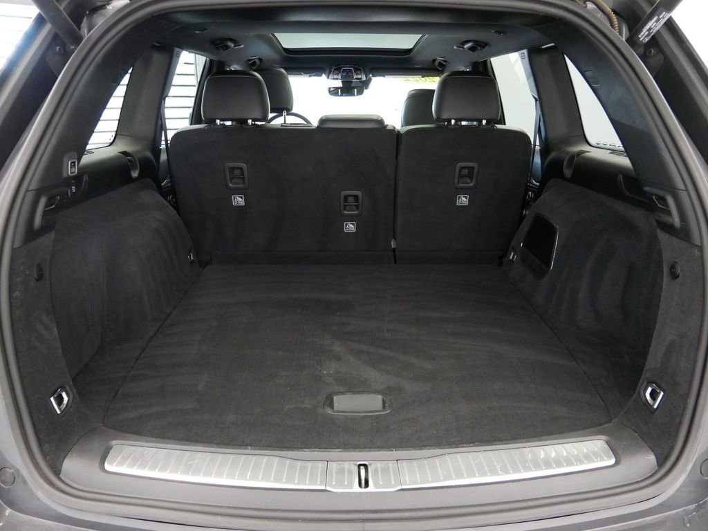 Used 2022 Jeep Grand Cherokee Overland image 15