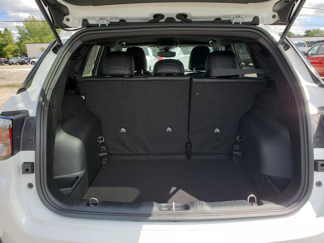 New 2026 Jeep Compass Latitude AWD/4WD image 5
