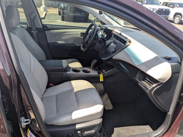Used 2015 Toyota Avalon Limited w/ Technology Package FWD image 29