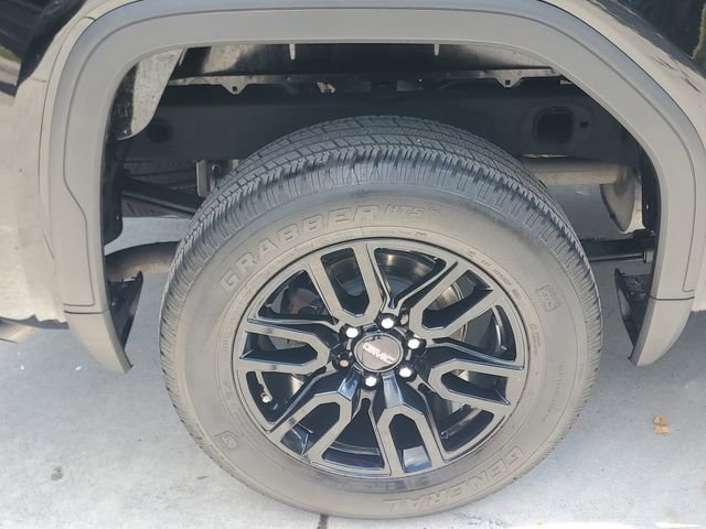 Used 2024 GMC Sierra 1500 Pro w/ Graphite Edition AWD/4WD image 8