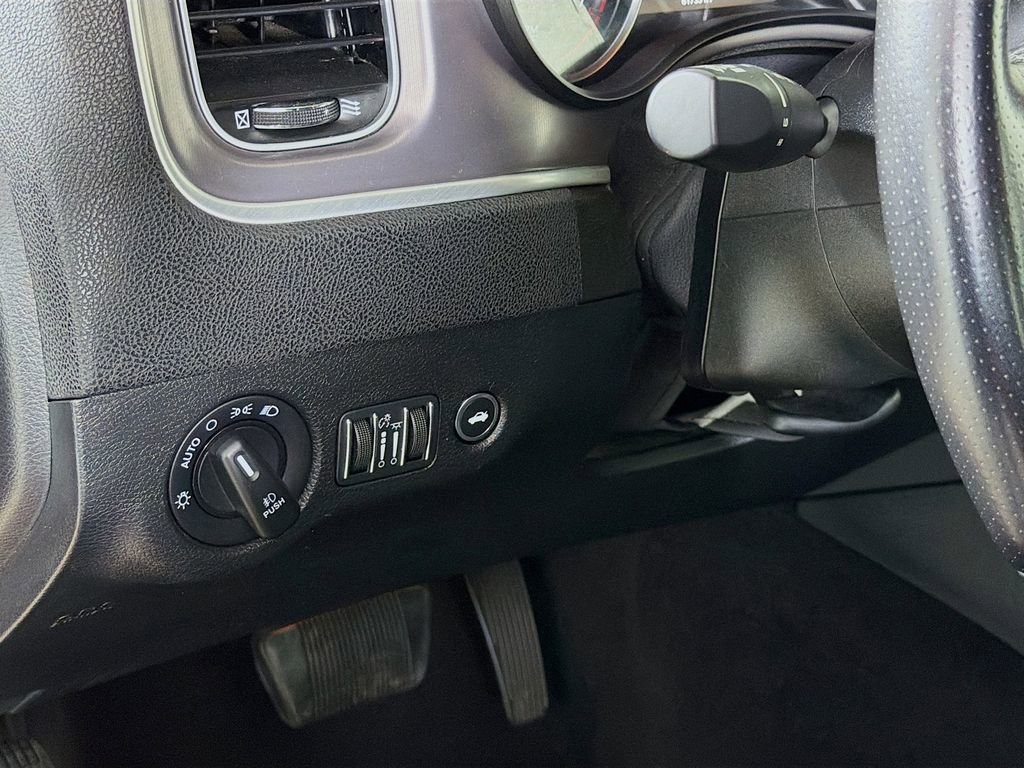 Used 2022 Dodge Charger GT image 12