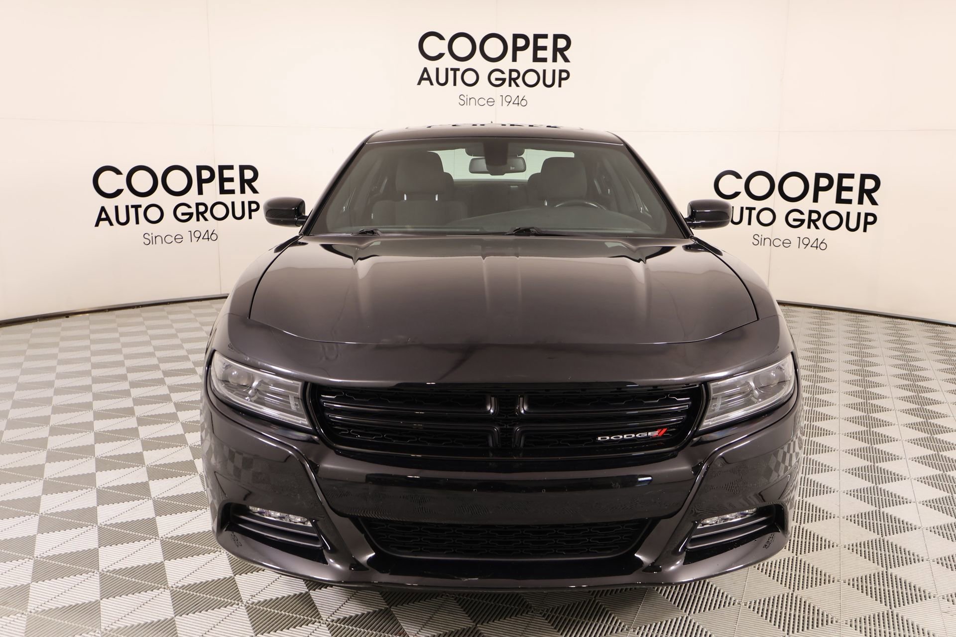 Used 2023 Dodge Charger SXT w/ Blacktop Package AWD/4WD image 8