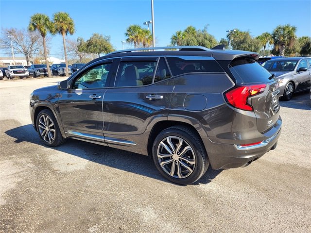 Used 2019 GMC Terrain Denali w/ Advanced Safety Package image 10