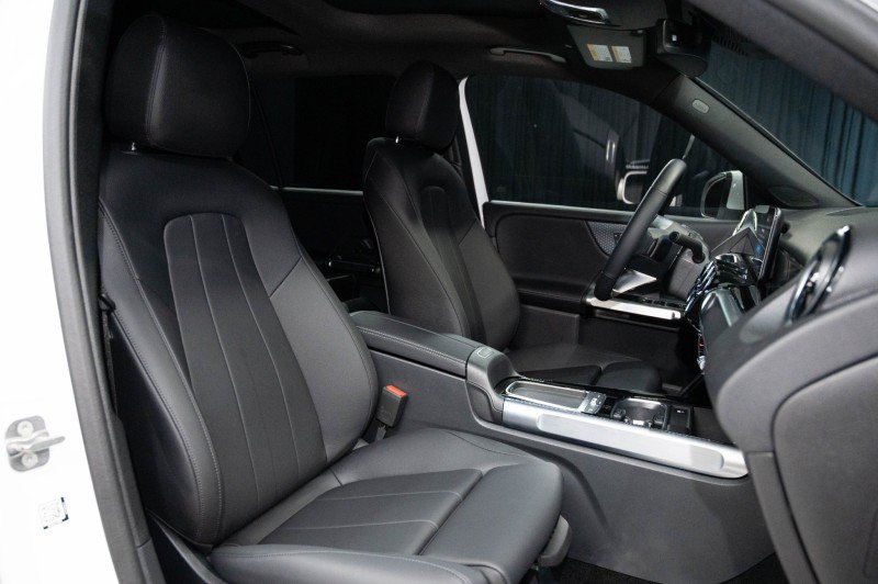 Certified 2026 Mercedes-Benz GLB 250 image 12