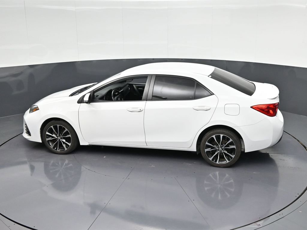Used 2019 Toyota Corolla SE FWD image 25
